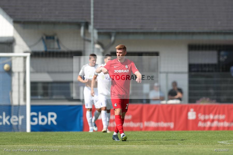 sport, action, SCF, SC Freiburg II, Regionalliga Südwest, RL, Mairec Arena, Fussball, FCB, FC Bayern Alzenau, Alzenau, 3. Spieltag, 16.08.2025 - Bild-ID: 2500807 sport, action, SCF, SC Freiburg II, Regionalliga Südwest, RL, Mairec Arena, Fussball, FCB, FC Bayern Alzenau, Alzenau, 3. Spieltag, 16.08.2025 - Bild-ID: 2500807