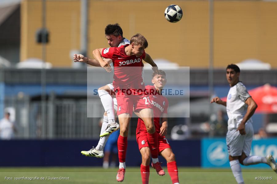 sport, action, SCF, SC Freiburg II, Regionalliga Südwest, RL, Mairec Arena, Fussball, FCB, FC Bayern Alzenau, Alzenau, 3. Spieltag, 16.08.2025 - Bild-ID: 2500815 sport, action, SCF, SC Freiburg II, Regionalliga Südwest, RL, Mairec Arena, Fussball, FCB, FC Bayern Alzenau, Alzenau, 3. Spieltag, 16.08.2025 - Bild-ID: 2500815