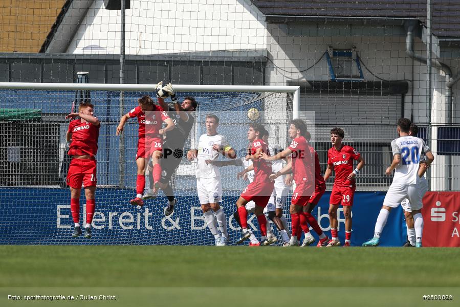 sport, action, SCF, SC Freiburg II, Regionalliga Südwest, RL, Mairec Arena, Fussball, FCB, FC Bayern Alzenau, Alzenau, 3. Spieltag, 16.08.2025 - Bild-ID: 2500822 sport, action, SCF, SC Freiburg II, Regionalliga Südwest, RL, Mairec Arena, Fussball, FCB, FC Bayern Alzenau, Alzenau, 3. Spieltag, 16.08.2025 - Bild-ID: 2500822