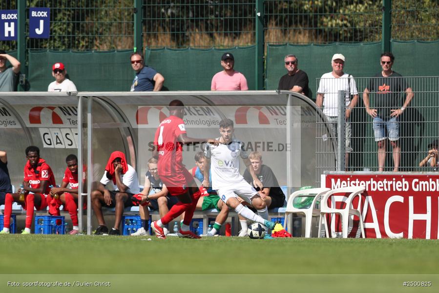 sport, action, SCF, SC Freiburg II, Regionalliga Südwest, RL, Mairec Arena, Fussball, FCB, FC Bayern Alzenau, Alzenau, 3. Spieltag, 16.08.2025 - Bild-ID: 2500825 sport, action, SCF, SC Freiburg II, Regionalliga Südwest, RL, Mairec Arena, Fussball, FCB, FC Bayern Alzenau, Alzenau, 3. Spieltag, 16.08.2025 - Bild-ID: 2500825