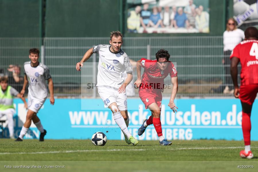 sport, action, SCF, SC Freiburg II, Regionalliga Südwest, RL, Mairec Arena, Fussball, FCB, FC Bayern Alzenau, Alzenau, 3. Spieltag, 16.08.2025 - Bild-ID: 2500976 sport, action, SCF, SC Freiburg II, Regionalliga Südwest, RL, Mairec Arena, Fussball, FCB, FC Bayern Alzenau, Alzenau, 3. Spieltag, 16.08.2025 - Bild-ID: 2500976