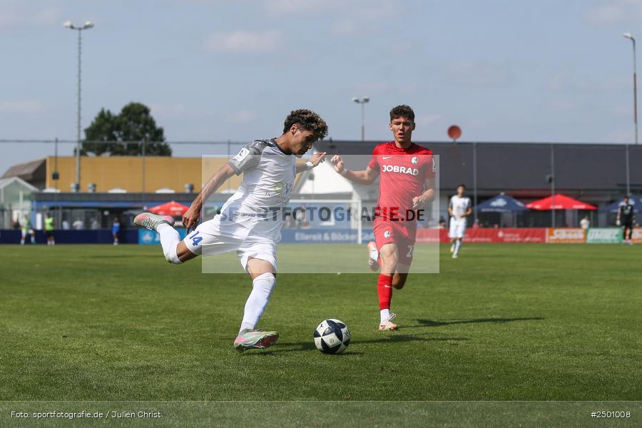 sport, action, SCF, SC Freiburg II, Regionalliga Südwest, RL, Mairec Arena, Fussball, FCB, FC Bayern Alzenau, Alzenau, 3. Spieltag, 16.08.2025 - Bild-ID: 2501008 sport, action, SCF, SC Freiburg II, Regionalliga Südwest, RL, Mairec Arena, Fussball, FCB, FC Bayern Alzenau, Alzenau, 3. Spieltag, 16.08.2025 - Bild-ID: 2501008