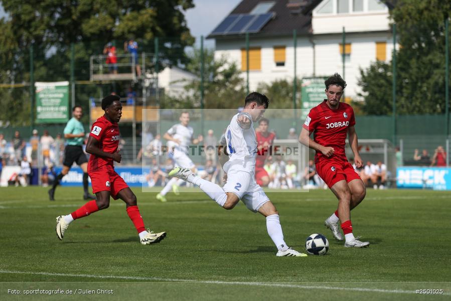 sport, action, SCF, SC Freiburg II, Regionalliga Südwest, RL, Mairec Arena, Fussball, FCB, FC Bayern Alzenau, Alzenau, 3. Spieltag, 16.08.2025 - Bild-ID: 2501025 sport, action, SCF, SC Freiburg II, Regionalliga Südwest, RL, Mairec Arena, Fussball, FCB, FC Bayern Alzenau, Alzenau, 3. Spieltag, 16.08.2025 - Bild-ID: 2501025