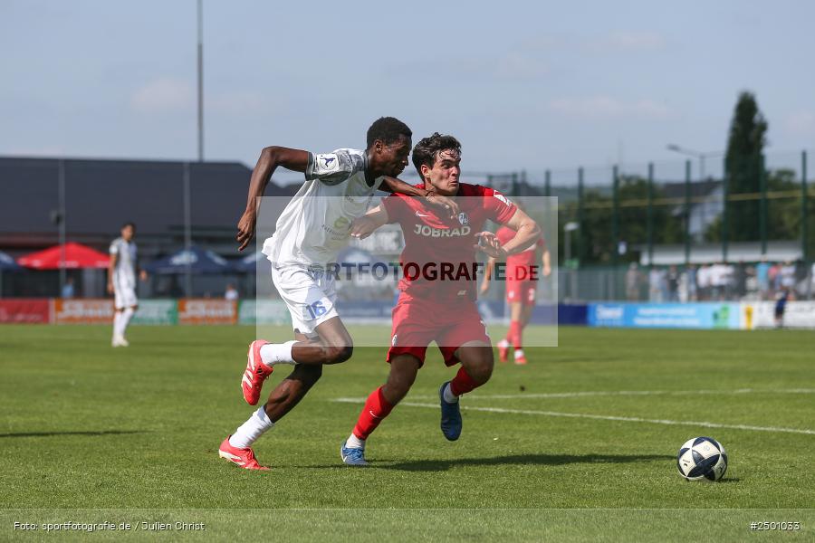 sport, action, SCF, SC Freiburg II, Regionalliga Südwest, RL, Mairec Arena, Fussball, FCB, FC Bayern Alzenau, Alzenau, 3. Spieltag, 16.08.2025 - Bild-ID: 2501033