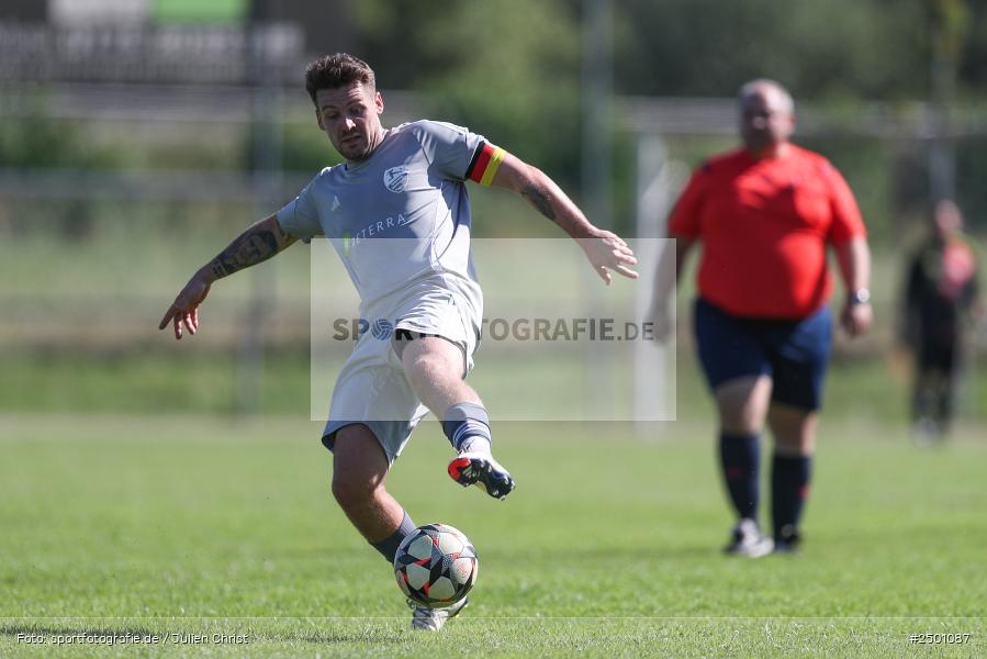 Sportgelände, Wernfeld, 17.08.2025, sport, action, BFV, Fussball, 5. Spieltag, Kreisklasse Würzburg Gr. 3, TSV, FVWA, TSV Sackenbach, FV Wernfeld/Adelsberg - Bild-ID: 2501087