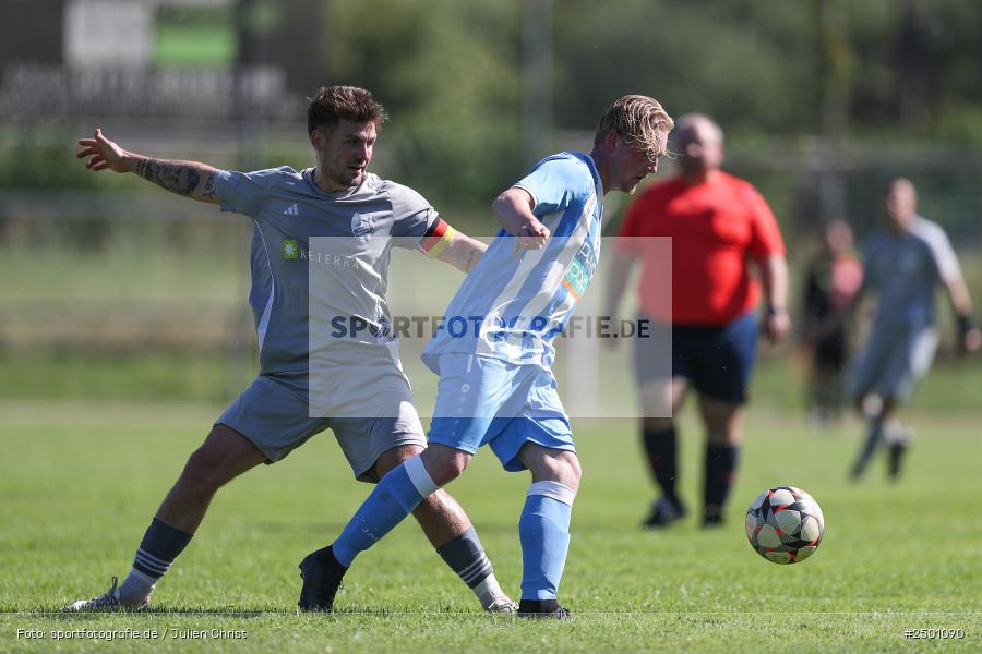 Sportgelände, Wernfeld, 17.08.2025, sport, action, BFV, Fussball, 5. Spieltag, Kreisklasse Würzburg Gr. 3, TSV, FVWA, TSV Sackenbach, FV Wernfeld/Adelsberg - Bild-ID: 2501090