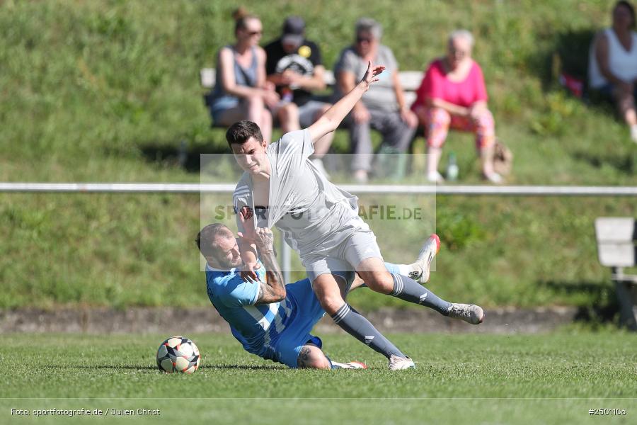 Sportgelände, Wernfeld, 17.08.2025, sport, action, BFV, Fussball, 5. Spieltag, Kreisklasse Würzburg Gr. 3, TSV, FVWA, TSV Sackenbach, FV Wernfeld/Adelsberg - Bild-ID: 2501106 Sportgelände, Wernfeld, 17.08.2025, sport, action, BFV, Fussball, 5. Spieltag, Kreisklasse Würzburg Gr. 3, TSV, FVWA, TSV Sackenbach, FV Wernfeld/Adelsberg - Bild-ID: 2501106
