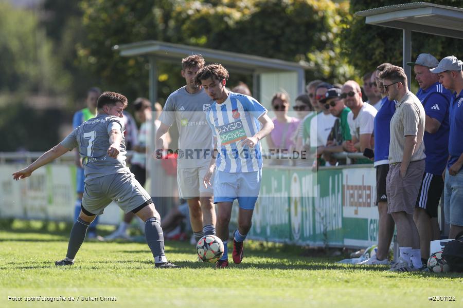 Sportgelände, Wernfeld, 17.08.2025, sport, action, BFV, Fussball, 5. Spieltag, Kreisklasse Würzburg Gr. 3, TSV, FVWA, TSV Sackenbach, FV Wernfeld/Adelsberg - Bild-ID: 2501122 Sportgelände, Wernfeld, 17.08.2025, sport, action, BFV, Fussball, 5. Spieltag, Kreisklasse Würzburg Gr. 3, TSV, FVWA, TSV Sackenbach, FV Wernfeld/Adelsberg - Bild-ID: 2501122