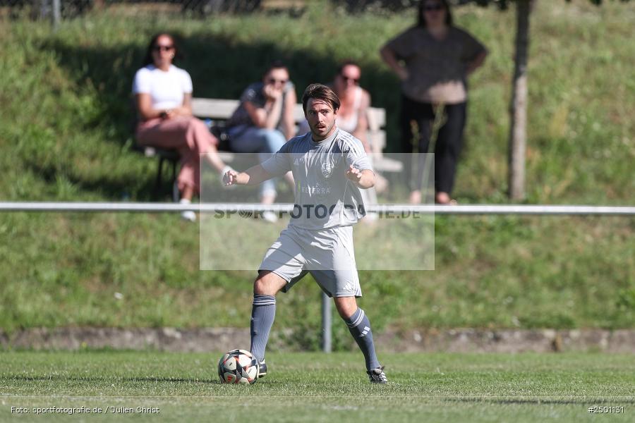 Sportgelände, Wernfeld, 17.08.2025, sport, action, BFV, Fussball, 5. Spieltag, Kreisklasse Würzburg Gr. 3, TSV, FVWA, TSV Sackenbach, FV Wernfeld/Adelsberg - Bild-ID: 2501131 Sportgelände, Wernfeld, 17.08.2025, sport, action, BFV, Fussball, 5. Spieltag, Kreisklasse Würzburg Gr. 3, TSV, FVWA, TSV Sackenbach, FV Wernfeld/Adelsberg - Bild-ID: 2501131