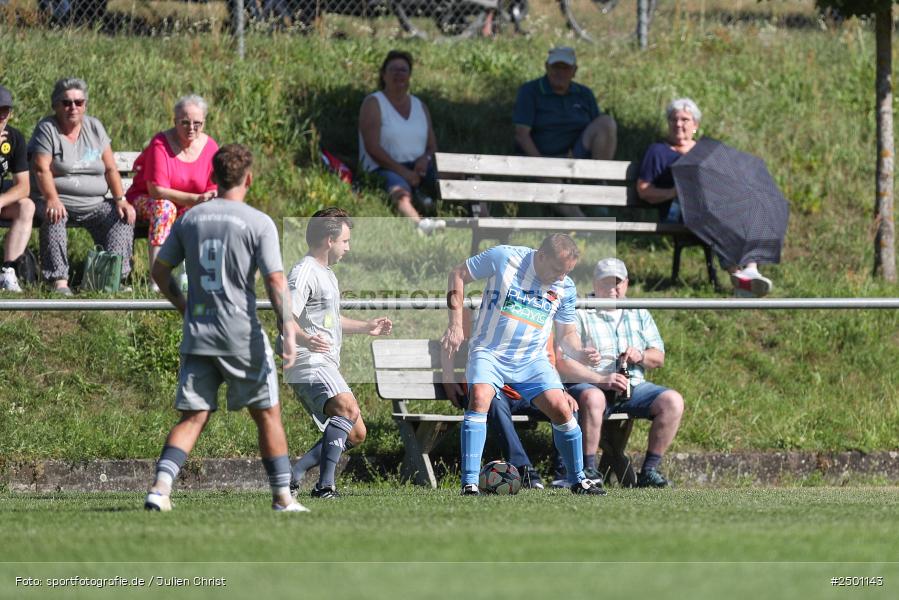 Sportgelände, Wernfeld, 17.08.2025, sport, action, BFV, Fussball, 5. Spieltag, Kreisklasse Würzburg Gr. 3, TSV, FVWA, TSV Sackenbach, FV Wernfeld/Adelsberg - Bild-ID: 2501143 Sportgelände, Wernfeld, 17.08.2025, sport, action, BFV, Fussball, 5. Spieltag, Kreisklasse Würzburg Gr. 3, TSV, FVWA, TSV Sackenbach, FV Wernfeld/Adelsberg - Bild-ID: 2501143