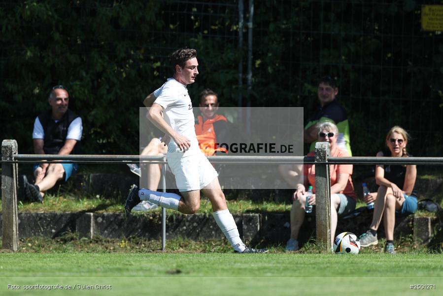 Sportgelände, Gemünden, 17.08.2025, sport, action, BFV, Fussball, 5. Spieltag, Kreisliga Würzburg Gr. 2, TUS, FCGS, TuS Frammersbach II, FV Gemünden/Seifriedsburg - Bild-ID: 2501271 Sportgelände, Gemünden, 17.08.2025, sport, action, BFV, Fussball, 5. Spieltag, Kreisliga Würzburg Gr. 2, TUS, FCGS, TuS Frammersbach II, FV Gemünden/Seifriedsburg - Bild-ID: 2501271