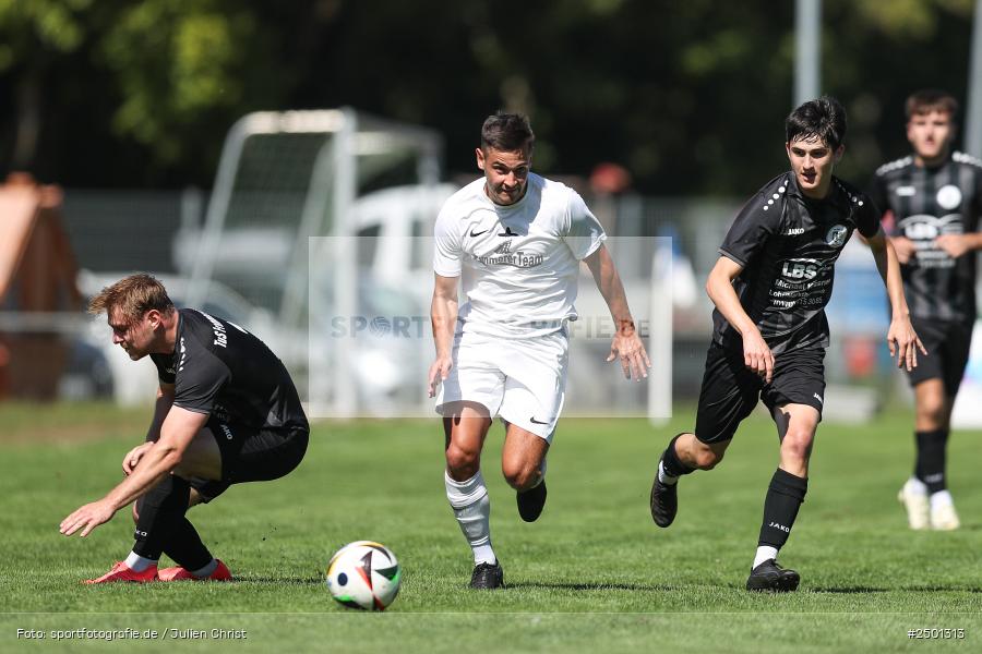 Sportgelände, Gemünden, 17.08.2025, sport, action, BFV, Fussball, 5. Spieltag, Kreisliga Würzburg Gr. 2, TUS, FCGS, TuS Frammersbach II, FV Gemünden/Seifriedsburg - Bild-ID: 2501313 Sportgelände, Gemünden, 17.08.2025, sport, action, BFV, Fussball, 5. Spieltag, Kreisliga Würzburg Gr. 2, TUS, FCGS, TuS Frammersbach II, FV Gemünden/Seifriedsburg - Bild-ID: 2501313