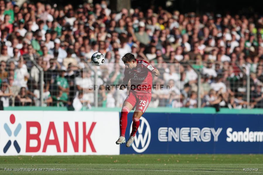 Sachs-Stadion, Schweinfurt, 18.08.2025, sport, action, DFB, Fussball, 1. Runde, DFB-Pokal, F95, FCS, Fortuna Düsseldorf, 1. FC Schweinfurt 1905 - Bild-ID: 2501419 Sachs-Stadion, Schweinfurt, 18.08.2025, sport, action, DFB, Fussball, 1. Runde, DFB-Pokal, F95, FCS, Fortuna Düsseldorf, 1. FC Schweinfurt 1905 - Bild-ID: 2501419