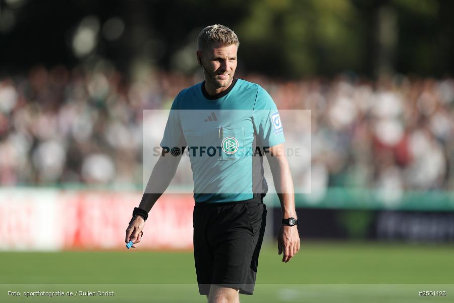 Sachs-Stadion, Schweinfurt, 18.08.2025, sport, action, DFB, Fussball, 1. Runde, DFB-Pokal, F95, FCS, Fortuna Düsseldorf, 1. FC Schweinfurt 1905 - Bild-ID: 2501423 Sachs-Stadion, Schweinfurt, 18.08.2025, sport, action, DFB, Fussball, 1. Runde, DFB-Pokal, F95, FCS, Fortuna Düsseldorf, 1. FC Schweinfurt 1905 - Bild-ID: 2501423