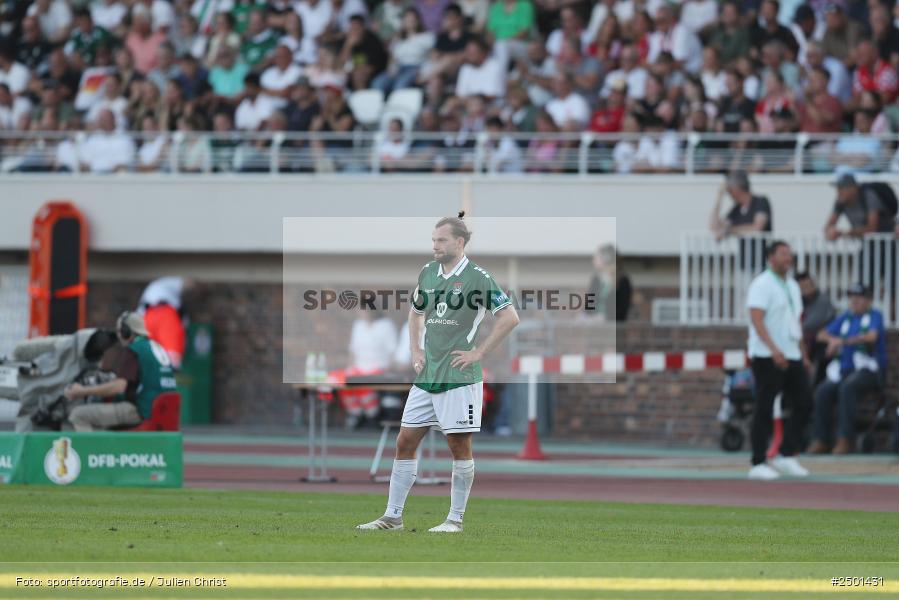 Sachs-Stadion, Schweinfurt, 18.08.2025, sport, action, DFB, Fussball, 1. Runde, DFB-Pokal, F95, FCS, Fortuna Düsseldorf, 1. FC Schweinfurt 1905 - Bild-ID: 2501431 Sachs-Stadion, Schweinfurt, 18.08.2025, sport, action, DFB, Fussball, 1. Runde, DFB-Pokal, F95, FCS, Fortuna Düsseldorf, 1. FC Schweinfurt 1905 - Bild-ID: 2501431