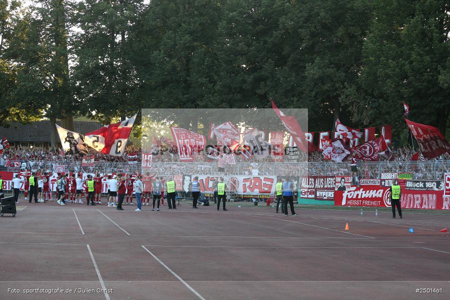 Sachs-Stadion, Schweinfurt, 18.08.2025, sport, action, DFB, Fussball, 1. Runde, DFB-Pokal, F95, FCS, Fortuna Düsseldorf, 1. FC Schweinfurt 1905 - Bild-ID: 2501461 Sachs-Stadion, Schweinfurt, 18.08.2025, sport, action, DFB, Fussball, 1. Runde, DFB-Pokal, F95, FCS, Fortuna Düsseldorf, 1. FC Schweinfurt 1905 - Bild-ID: 2501461
