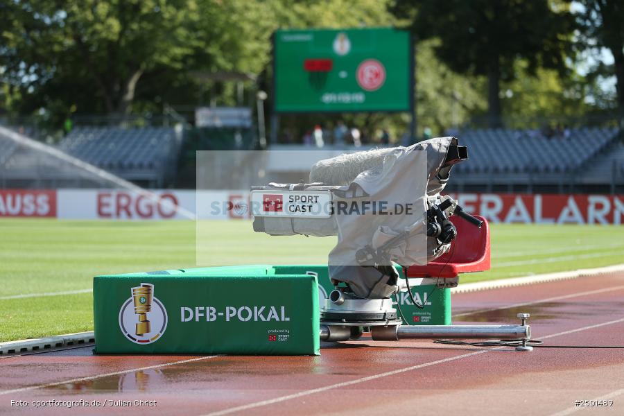 Sachs-Stadion, Schweinfurt, 18.08.2025, sport, action, DFB, Fussball, 1. Runde, DFB-Pokal, F95, FCS, Fortuna Düsseldorf, 1. FC Schweinfurt 1905 - Bild-ID: 2501489 Sachs-Stadion, Schweinfurt, 18.08.2025, sport, action, DFB, Fussball, 1. Runde, DFB-Pokal, F95, FCS, Fortuna Düsseldorf, 1. FC Schweinfurt 1905 - Bild-ID: 2501489