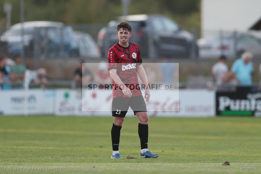 Fundamentum Sportpark, Karlburg, 19.08.2025, sport, action, BFV, Fussball, 7. Spieltag, Landesliga Nordwest, TUS, TSV, TuS Frammersbach, TSV Karlburg - Bild-ID: 2501523 Fundamentum Sportpark, Karlburg, 19.08.2025, sport, action, BFV, Fussball, 7. Spieltag, Landesliga Nordwest, TUS, TSV, TuS Frammersbach, TSV Karlburg - Bild-ID: 2501523