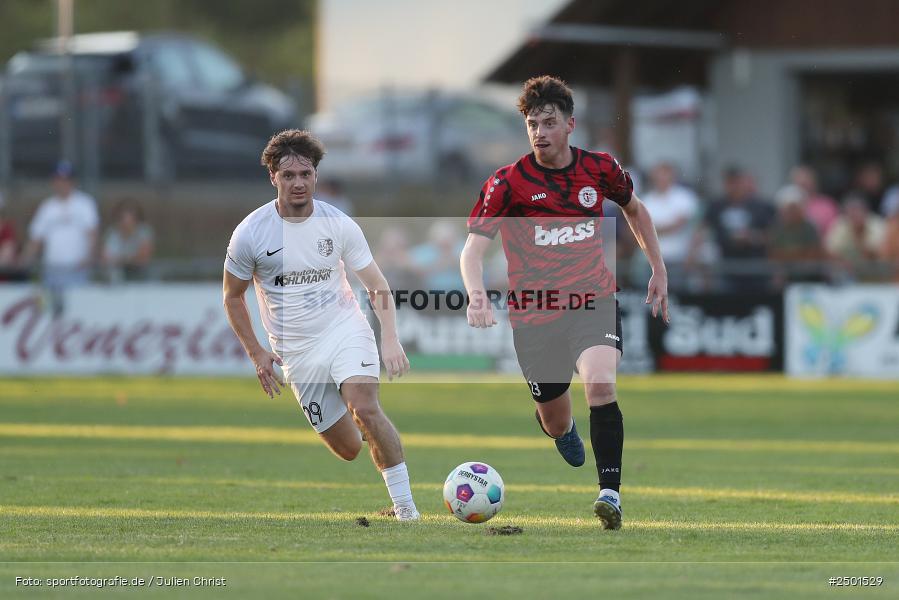 Fundamentum Sportpark, Karlburg, 19.08.2025, sport, action, BFV, Fussball, 7. Spieltag, Landesliga Nordwest, TUS, TSV, TuS Frammersbach, TSV Karlburg - Bild-ID: 2501529 Fundamentum Sportpark, Karlburg, 19.08.2025, sport, action, BFV, Fussball, 7. Spieltag, Landesliga Nordwest, TUS, TSV, TuS Frammersbach, TSV Karlburg - Bild-ID: 2501529
