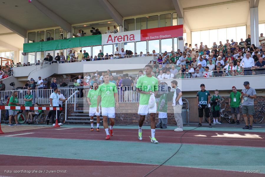 sport, action, Schweinfurt, Sachs-Stadion, Fussball, Fortuna Düsseldorf, FCS, F95, DFB-Pokal, DFB, 18.08.2025, 1. Runde, 1. FC Schweinfurt 1905 - Bild-ID: 2501587 sport, action, Schweinfurt, Sachs-Stadion, Fussball, Fortuna Düsseldorf, FCS, F95, DFB-Pokal, DFB, 18.08.2025, 1. Runde, 1. FC Schweinfurt 1905 - Bild-ID: 2501587