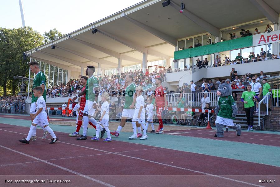 sport, action, Schweinfurt, Sachs-Stadion, Fussball, Fortuna Düsseldorf, FCS, F95, DFB-Pokal, DFB, 18.08.2025, 1. Runde, 1. FC Schweinfurt 1905 - Bild-ID: 2501617 sport, action, Schweinfurt, Sachs-Stadion, Fussball, Fortuna Düsseldorf, FCS, F95, DFB-Pokal, DFB, 18.08.2025, 1. Runde, 1. FC Schweinfurt 1905 - Bild-ID: 2501617
