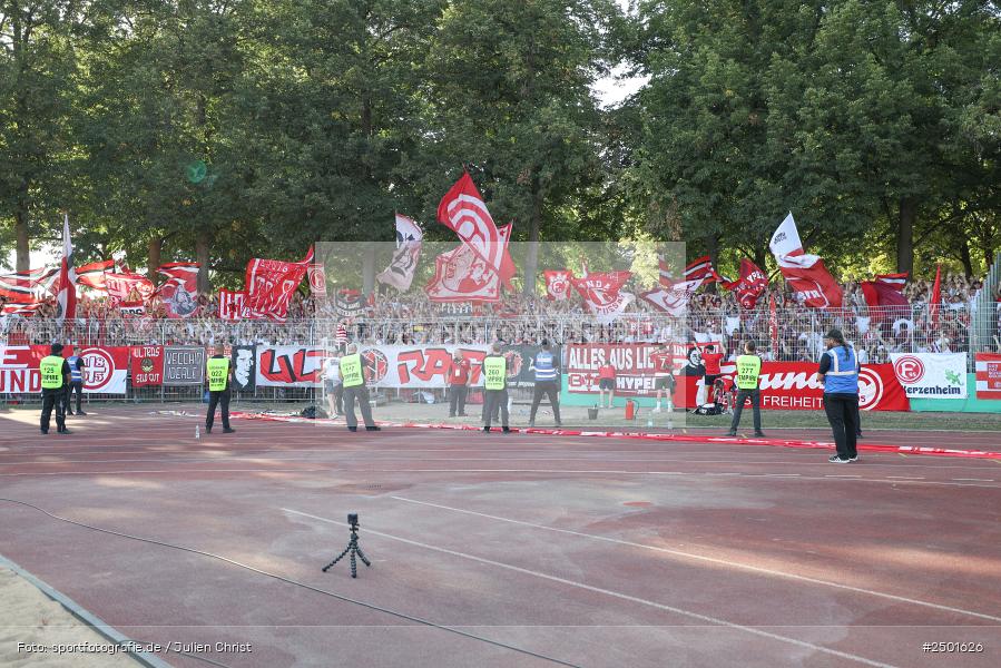 sport, action, Schweinfurt, Sachs-Stadion, Fussball, Fortuna Düsseldorf, FCS, F95, DFB-Pokal, DFB, 18.08.2025, 1. Runde, 1. FC Schweinfurt 1905 - Bild-ID: 2501626
