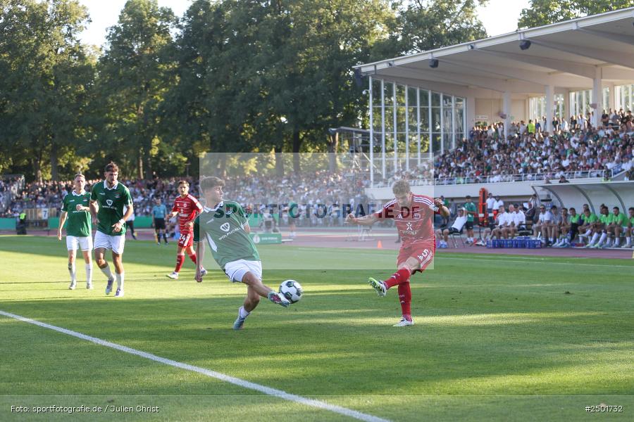 sport, action, Schweinfurt, Sachs-Stadion, Fussball, Fortuna Düsseldorf, FCS, F95, DFB-Pokal, DFB, 18.08.2025, 1. Runde, 1. FC Schweinfurt 1905 - Bild-ID: 2501732 sport, action, Schweinfurt, Sachs-Stadion, Fussball, Fortuna Düsseldorf, FCS, F95, DFB-Pokal, DFB, 18.08.2025, 1. Runde, 1. FC Schweinfurt 1905 - Bild-ID: 2501732