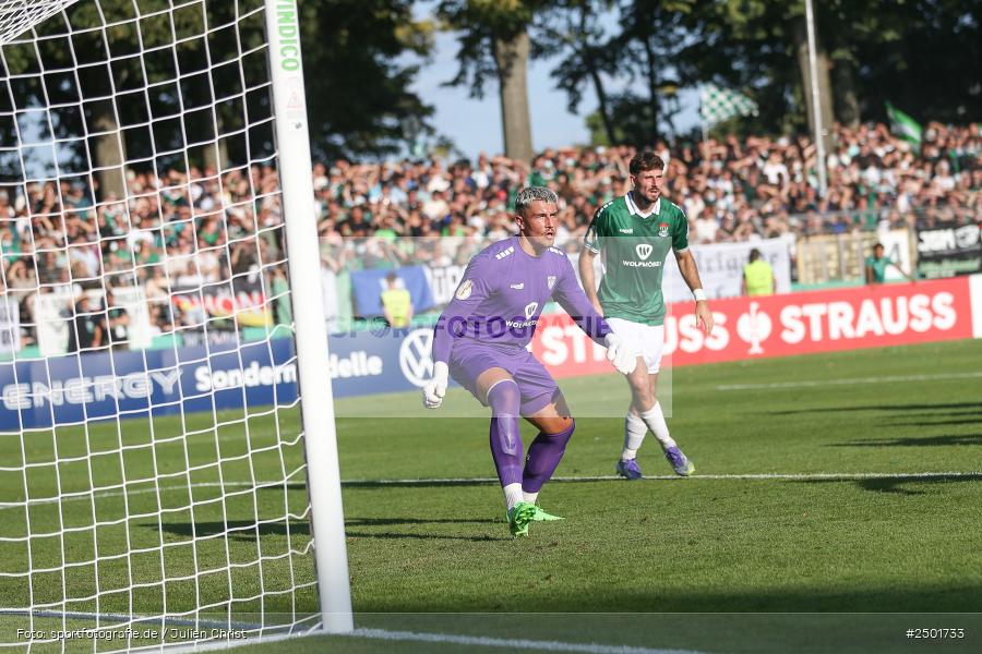 sport, action, Schweinfurt, Sachs-Stadion, Fussball, Fortuna Düsseldorf, FCS, F95, DFB-Pokal, DFB, 18.08.2025, 1. Runde, 1. FC Schweinfurt 1905 - Bild-ID: 2501733 sport, action, Schweinfurt, Sachs-Stadion, Fussball, Fortuna Düsseldorf, FCS, F95, DFB-Pokal, DFB, 18.08.2025, 1. Runde, 1. FC Schweinfurt 1905 - Bild-ID: 2501733