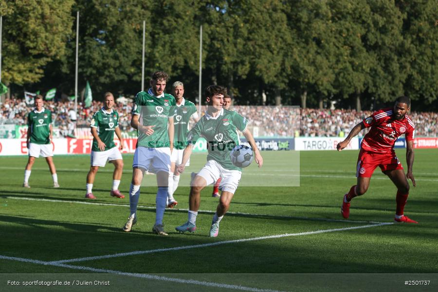sport, action, Schweinfurt, Sachs-Stadion, Fussball, Fortuna Düsseldorf, FCS, F95, DFB-Pokal, DFB, 18.08.2025, 1. Runde, 1. FC Schweinfurt 1905 - Bild-ID: 2501737 sport, action, Schweinfurt, Sachs-Stadion, Fussball, Fortuna Düsseldorf, FCS, F95, DFB-Pokal, DFB, 18.08.2025, 1. Runde, 1. FC Schweinfurt 1905 - Bild-ID: 2501737