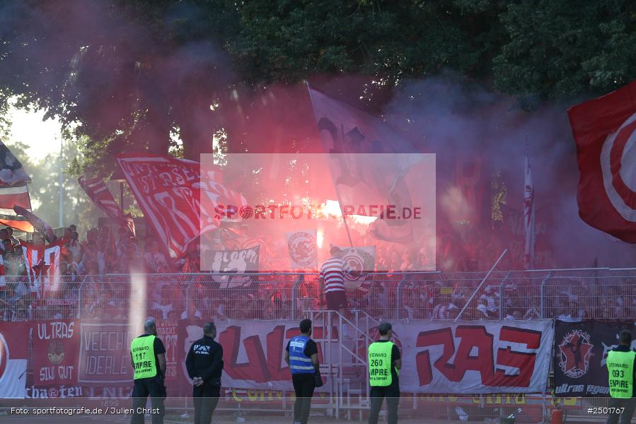 sport, action, Schweinfurt, Sachs-Stadion, Fussball, Fortuna Düsseldorf, FCS, F95, DFB-Pokal, DFB, 18.08.2025, 1. Runde, 1. FC Schweinfurt 1905 - Bild-ID: 2501767