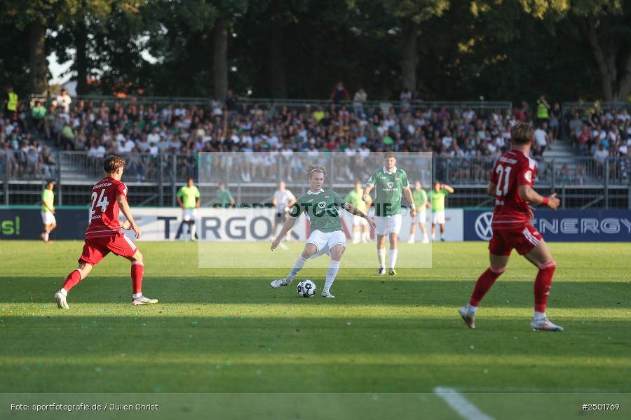 sport, action, Schweinfurt, Sachs-Stadion, Fussball, Fortuna Düsseldorf, FCS, F95, DFB-Pokal, DFB, 18.08.2025, 1. Runde, 1. FC Schweinfurt 1905 - Bild-ID: 2501769