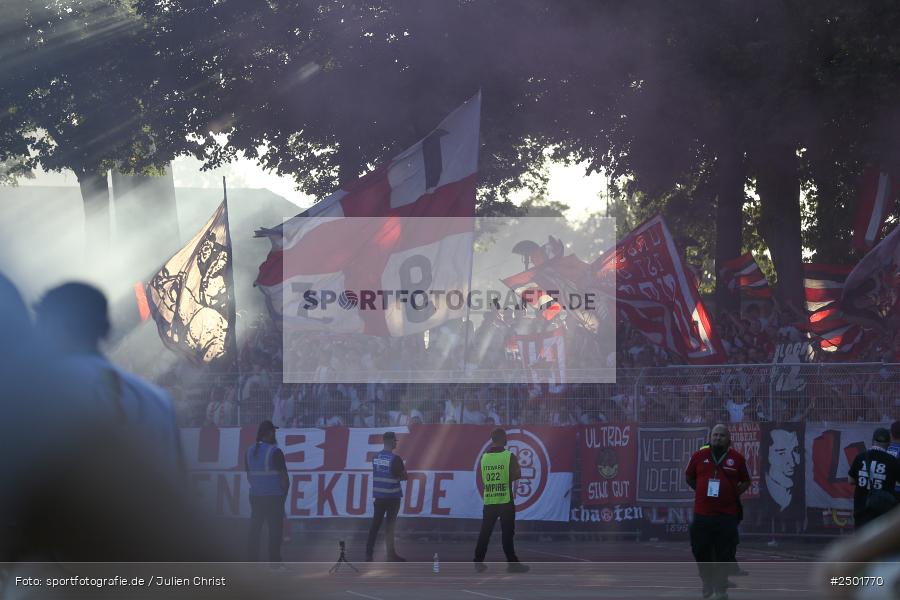 sport, action, Schweinfurt, Sachs-Stadion, Fussball, Fortuna Düsseldorf, FCS, F95, DFB-Pokal, DFB, 18.08.2025, 1. Runde, 1. FC Schweinfurt 1905 - Bild-ID: 2501770 sport, action, Schweinfurt, Sachs-Stadion, Fussball, Fortuna Düsseldorf, FCS, F95, DFB-Pokal, DFB, 18.08.2025, 1. Runde, 1. FC Schweinfurt 1905 - Bild-ID: 2501770