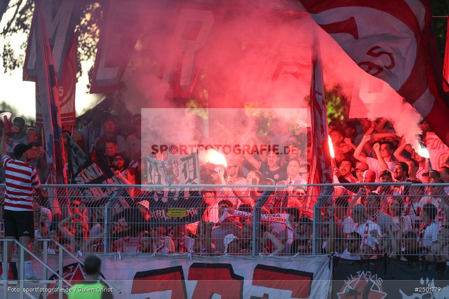 sport, action, Schweinfurt, Sachs-Stadion, Fussball, Fortuna Düsseldorf, FCS, F95, DFB-Pokal, DFB, 18.08.2025, 1. Runde, 1. FC Schweinfurt 1905 - Bild-ID: 2501779 sport, action, Schweinfurt, Sachs-Stadion, Fussball, Fortuna Düsseldorf, FCS, F95, DFB-Pokal, DFB, 18.08.2025, 1. Runde, 1. FC Schweinfurt 1905 - Bild-ID: 2501779