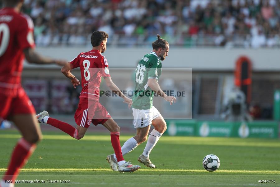 sport, action, Schweinfurt, Sachs-Stadion, Fussball, Fortuna Düsseldorf, FCS, F95, DFB-Pokal, DFB, 18.08.2025, 1. Runde, 1. FC Schweinfurt 1905 - Bild-ID: 2501793 sport, action, Schweinfurt, Sachs-Stadion, Fussball, Fortuna Düsseldorf, FCS, F95, DFB-Pokal, DFB, 18.08.2025, 1. Runde, 1. FC Schweinfurt 1905 - Bild-ID: 2501793