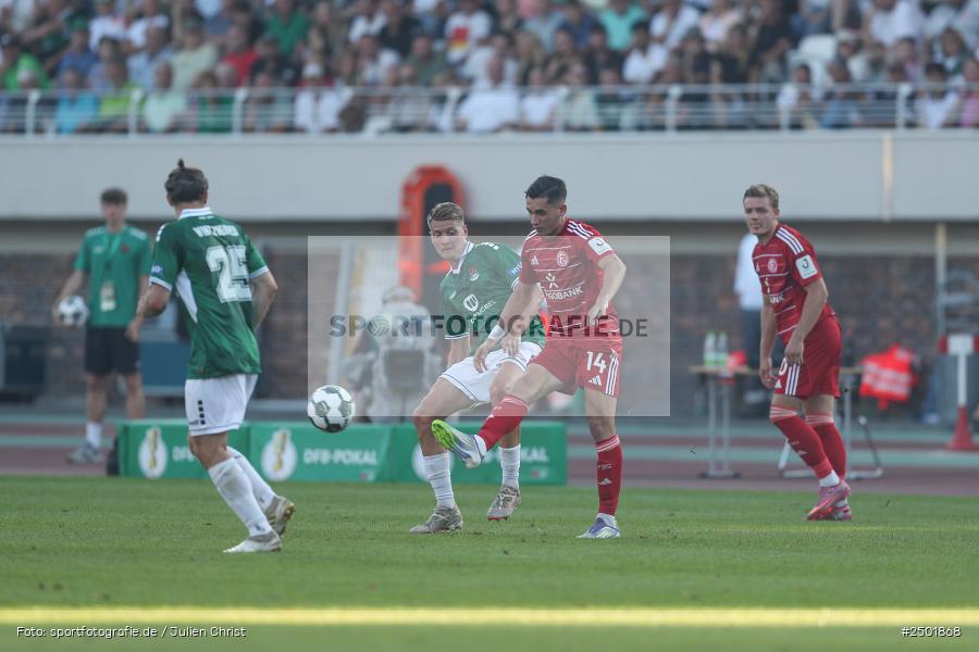 sport, action, Schweinfurt, Sachs-Stadion, Fussball, Fortuna Düsseldorf, FCS, F95, DFB-Pokal, DFB, 18.08.2025, 1. Runde, 1. FC Schweinfurt 1905 - Bild-ID: 2501868 sport, action, Schweinfurt, Sachs-Stadion, Fussball, Fortuna Düsseldorf, FCS, F95, DFB-Pokal, DFB, 18.08.2025, 1. Runde, 1. FC Schweinfurt 1905 - Bild-ID: 2501868