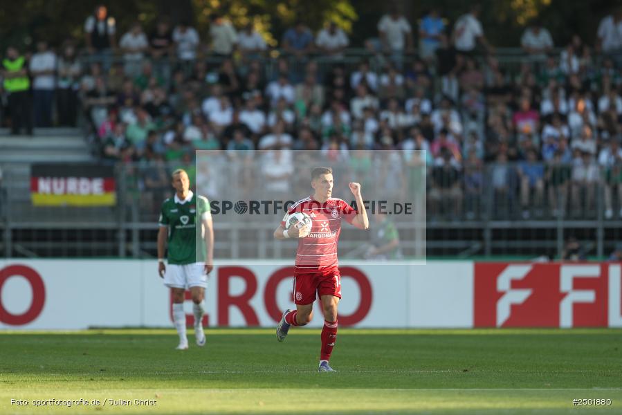 sport, action, Schweinfurt, Sachs-Stadion, Fussball, Fortuna Düsseldorf, FCS, F95, DFB-Pokal, DFB, 18.08.2025, 1. Runde, 1. FC Schweinfurt 1905 - Bild-ID: 2501880 sport, action, Schweinfurt, Sachs-Stadion, Fussball, Fortuna Düsseldorf, FCS, F95, DFB-Pokal, DFB, 18.08.2025, 1. Runde, 1. FC Schweinfurt 1905 - Bild-ID: 2501880