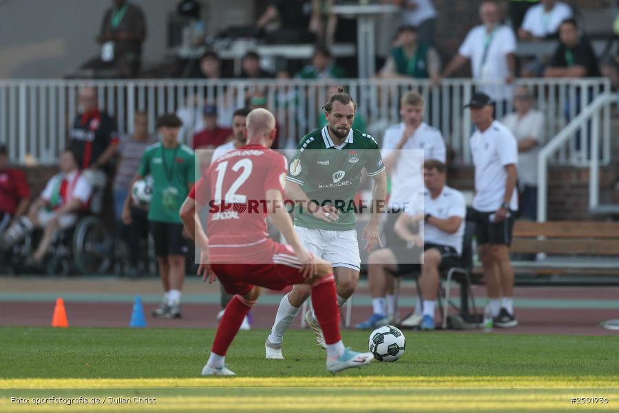 sport, action, Schweinfurt, Sachs-Stadion, Fussball, Fortuna Düsseldorf, FCS, F95, DFB-Pokal, DFB, 18.08.2025, 1. Runde, 1. FC Schweinfurt 1905 - Bild-ID: 2501936 sport, action, Schweinfurt, Sachs-Stadion, Fussball, Fortuna Düsseldorf, FCS, F95, DFB-Pokal, DFB, 18.08.2025, 1. Runde, 1. FC Schweinfurt 1905 - Bild-ID: 2501936