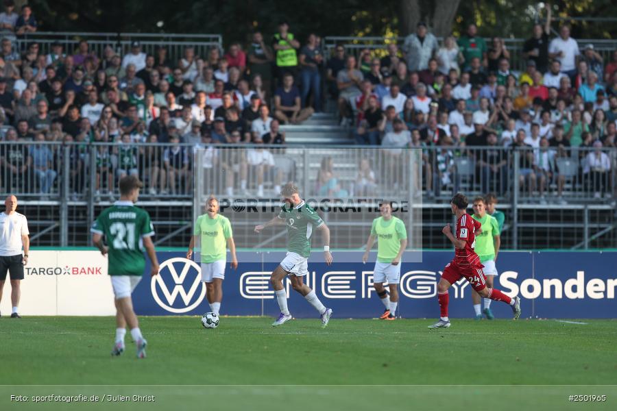 sport, action, Schweinfurt, Sachs-Stadion, Fussball, Fortuna Düsseldorf, FCS, F95, DFB-Pokal, DFB, 18.08.2025, 1. Runde, 1. FC Schweinfurt 1905 - Bild-ID: 2501965 sport, action, Schweinfurt, Sachs-Stadion, Fussball, Fortuna Düsseldorf, FCS, F95, DFB-Pokal, DFB, 18.08.2025, 1. Runde, 1. FC Schweinfurt 1905 - Bild-ID: 2501965