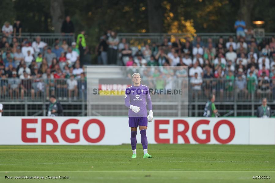 sport, action, Schweinfurt, Sachs-Stadion, Fussball, Fortuna Düsseldorf, FCS, F95, DFB-Pokal, DFB, 18.08.2025, 1. Runde, 1. FC Schweinfurt 1905 - Bild-ID: 2502006