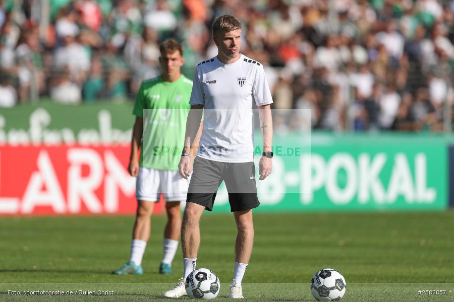 sport, action, Schweinfurt, Sachs-Stadion, Fussball, Fortuna Düsseldorf, FCS, F95, DFB-Pokal, DFB, 18.08.2025, 1. Runde, 1. FC Schweinfurt 1905 - Bild-ID: 2502057 sport, action, Schweinfurt, Sachs-Stadion, Fussball, Fortuna Düsseldorf, FCS, F95, DFB-Pokal, DFB, 18.08.2025, 1. Runde, 1. FC Schweinfurt 1905 - Bild-ID: 2502057