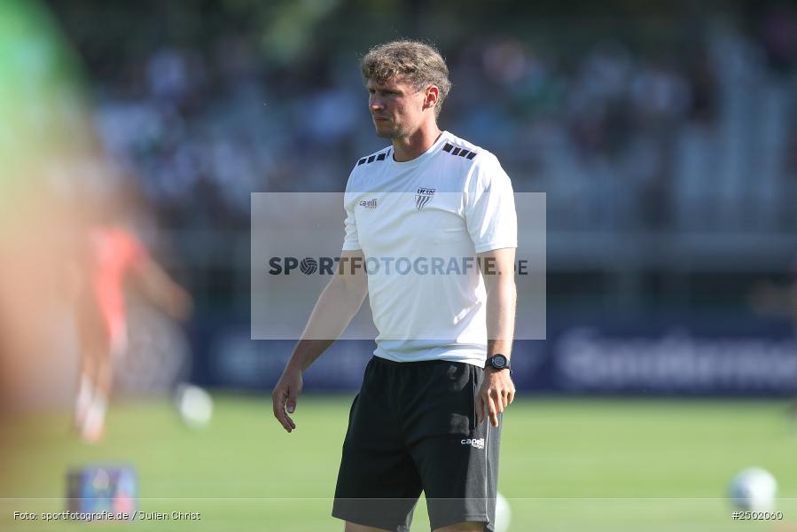 sport, action, Schweinfurt, Sachs-Stadion, Fussball, Fortuna Düsseldorf, FCS, F95, DFB-Pokal, DFB, 18.08.2025, 1. Runde, 1. FC Schweinfurt 1905 - Bild-ID: 2502060