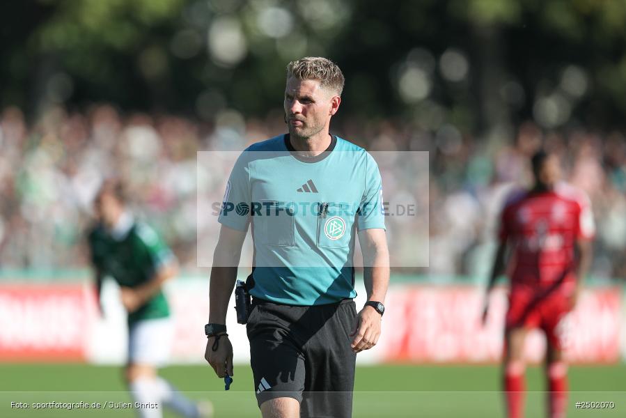 sport, action, Schweinfurt, Sachs-Stadion, Fussball, Fortuna Düsseldorf, FCS, F95, DFB-Pokal, DFB, 18.08.2025, 1. Runde, 1. FC Schweinfurt 1905 - Bild-ID: 2502070 sport, action, Schweinfurt, Sachs-Stadion, Fussball, Fortuna Düsseldorf, FCS, F95, DFB-Pokal, DFB, 18.08.2025, 1. Runde, 1. FC Schweinfurt 1905 - Bild-ID: 2502070