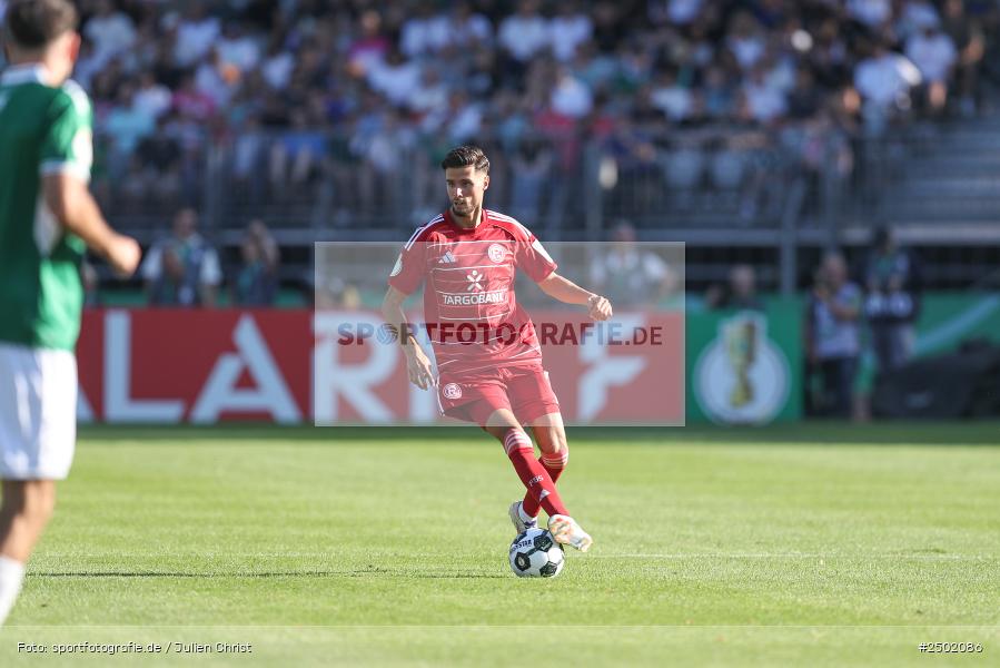 sport, action, Schweinfurt, Sachs-Stadion, Fussball, Fortuna Düsseldorf, FCS, F95, DFB-Pokal, DFB, 18.08.2025, 1. Runde, 1. FC Schweinfurt 1905 - Bild-ID: 2502086 sport, action, Schweinfurt, Sachs-Stadion, Fussball, Fortuna Düsseldorf, FCS, F95, DFB-Pokal, DFB, 18.08.2025, 1. Runde, 1. FC Schweinfurt 1905 - Bild-ID: 2502086