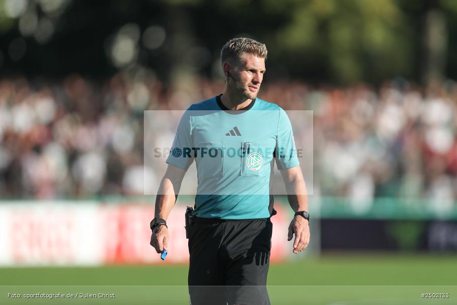 sport, action, Schweinfurt, Sachs-Stadion, Fussball, Fortuna Düsseldorf, FCS, F95, DFB-Pokal, DFB, 18.08.2025, 1. Runde, 1. FC Schweinfurt 1905 - Bild-ID: 2502133 sport, action, Schweinfurt, Sachs-Stadion, Fussball, Fortuna Düsseldorf, FCS, F95, DFB-Pokal, DFB, 18.08.2025, 1. Runde, 1. FC Schweinfurt 1905 - Bild-ID: 2502133