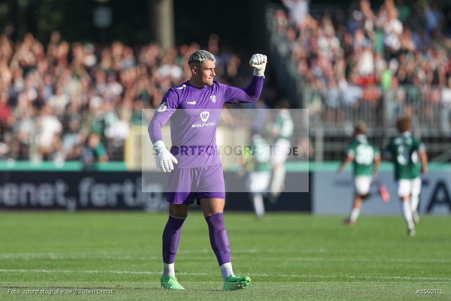 sport, action, Schweinfurt, Sachs-Stadion, Fussball, Fortuna Düsseldorf, FCS, F95, DFB-Pokal, DFB, 18.08.2025, 1. Runde, 1. FC Schweinfurt 1905 - Bild-ID: 2502175 sport, action, Schweinfurt, Sachs-Stadion, Fussball, Fortuna Düsseldorf, FCS, F95, DFB-Pokal, DFB, 18.08.2025, 1. Runde, 1. FC Schweinfurt 1905 - Bild-ID: 2502175