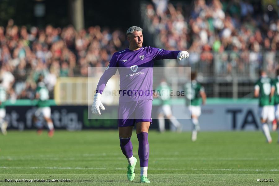 sport, action, Schweinfurt, Sachs-Stadion, Fussball, Fortuna Düsseldorf, FCS, F95, DFB-Pokal, DFB, 18.08.2025, 1. Runde, 1. FC Schweinfurt 1905 - Bild-ID: 2502180