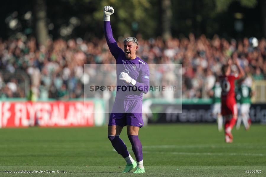 sport, action, Schweinfurt, Sachs-Stadion, Fussball, Fortuna Düsseldorf, FCS, F95, DFB-Pokal, DFB, 18.08.2025, 1. Runde, 1. FC Schweinfurt 1905 - Bild-ID: 2502183