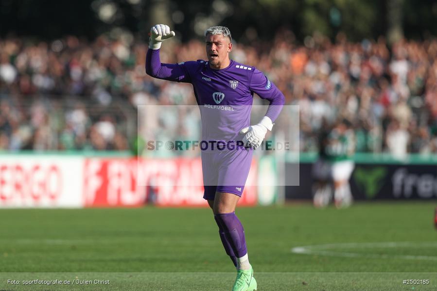 sport, action, Schweinfurt, Sachs-Stadion, Fussball, Fortuna Düsseldorf, FCS, F95, DFB-Pokal, DFB, 18.08.2025, 1. Runde, 1. FC Schweinfurt 1905 - Bild-ID: 2502185 sport, action, Schweinfurt, Sachs-Stadion, Fussball, Fortuna Düsseldorf, FCS, F95, DFB-Pokal, DFB, 18.08.2025, 1. Runde, 1. FC Schweinfurt 1905 - Bild-ID: 2502185