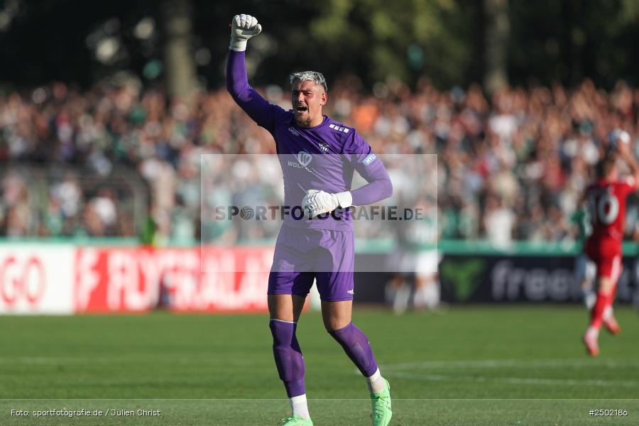 sport, action, Schweinfurt, Sachs-Stadion, Fussball, Fortuna Düsseldorf, FCS, F95, DFB-Pokal, DFB, 18.08.2025, 1. Runde, 1. FC Schweinfurt 1905 - Bild-ID: 2502186