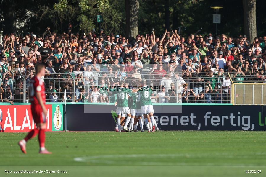 sport, action, Schweinfurt, Sachs-Stadion, Fussball, Fortuna Düsseldorf, FCS, F95, DFB-Pokal, DFB, 18.08.2025, 1. Runde, 1. FC Schweinfurt 1905 - Bild-ID: 2502187 sport, action, Schweinfurt, Sachs-Stadion, Fussball, Fortuna Düsseldorf, FCS, F95, DFB-Pokal, DFB, 18.08.2025, 1. Runde, 1. FC Schweinfurt 1905 - Bild-ID: 2502187